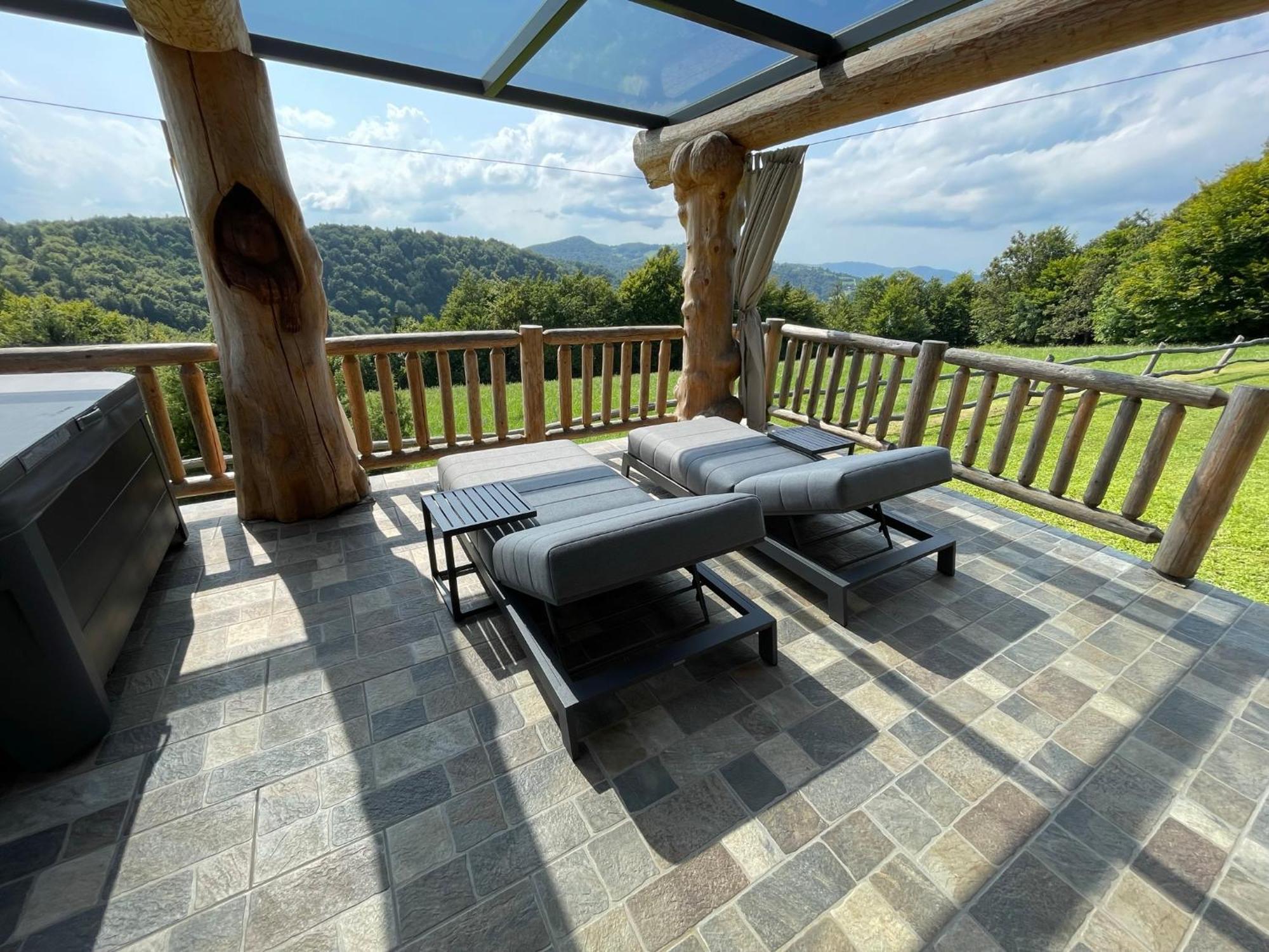 Holiday Home Ernest Zelezni With Hot Tub Ivancna Gorica Exterior photo